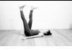 Supine position, legs up, thighs at 90º