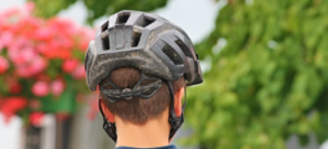 Bicycle helmet