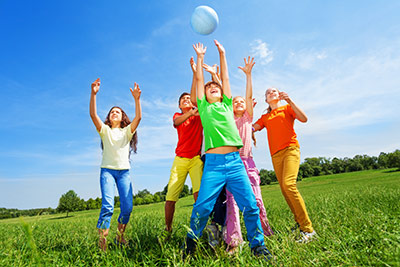 מדריכים למשחקי כדור לילדים ולבוגרים עם צרכים מיוחדים